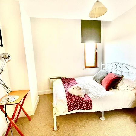 Manchester City Center Apartment Eksteriør bilde